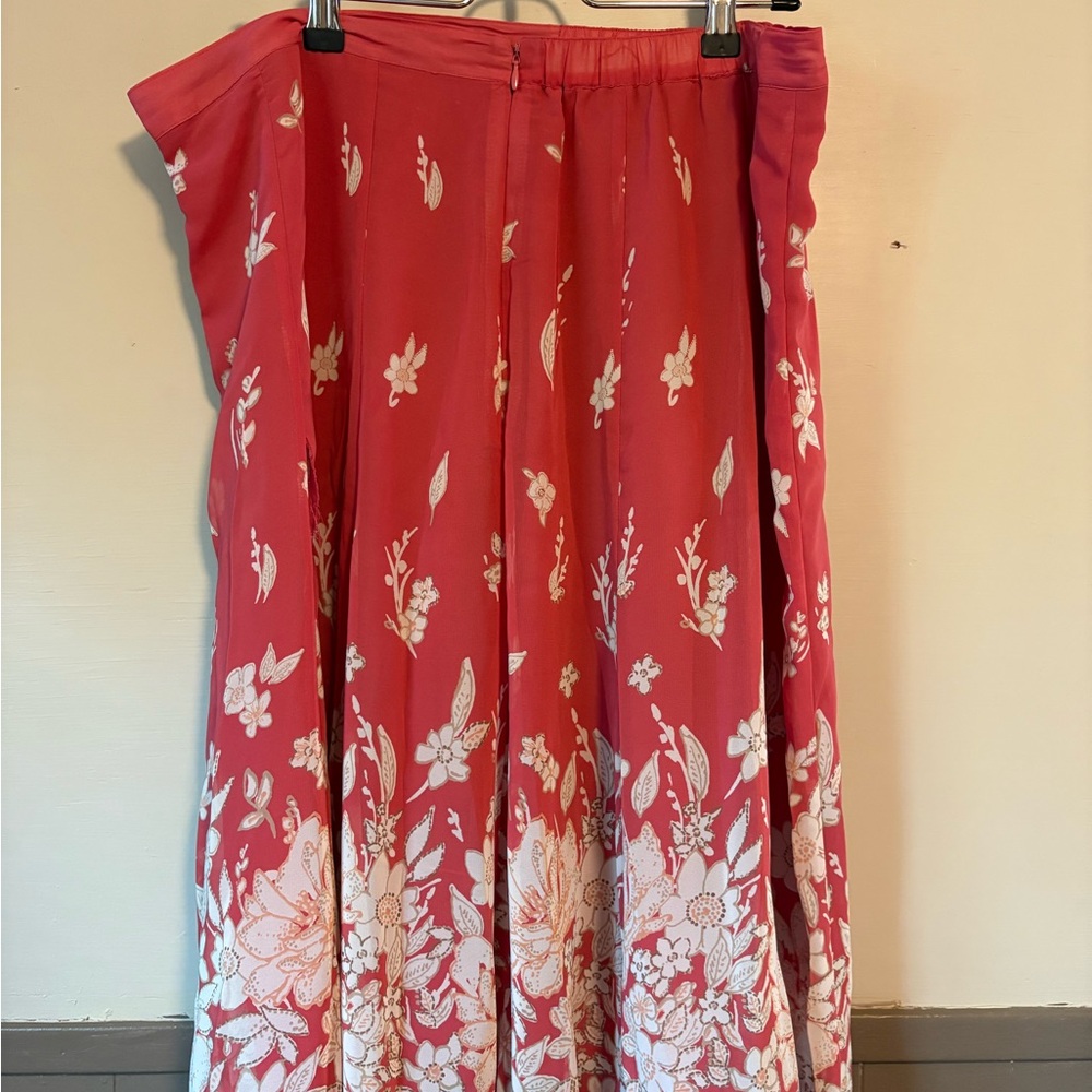 Jaclyn Smith Coral Floral Midi Skirt